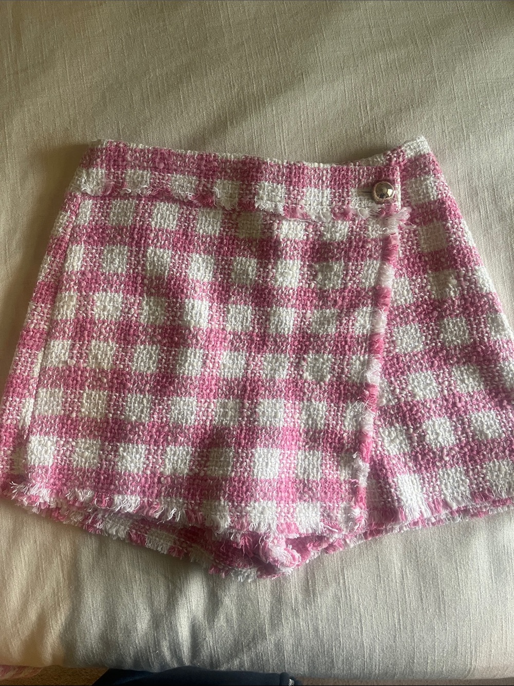 Mango Pink and White Tweed Set - Picture 4 of 15